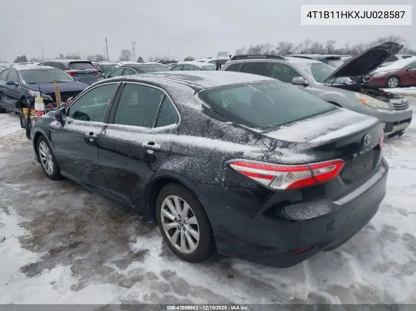 4T1B11HKXJU028587 2018 Toyota Camry Le