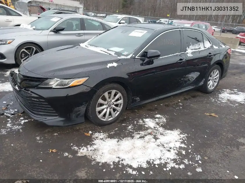 JTNB11HK1J3031352 2018 Toyota Camry Le
