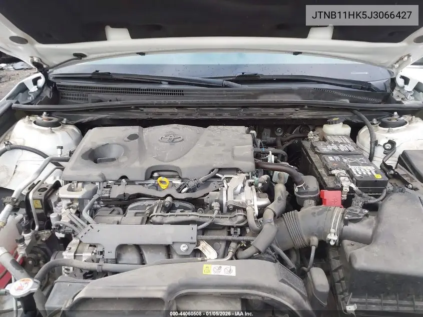 JTNB11HK5J3066427 2018 Toyota Camry Le