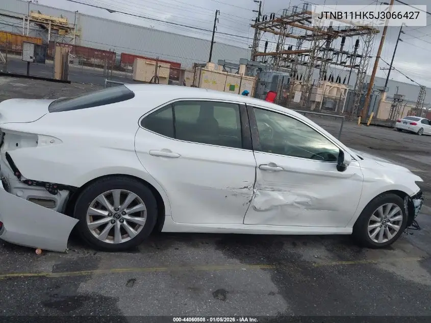JTNB11HK5J3066427 2018 Toyota Camry Le