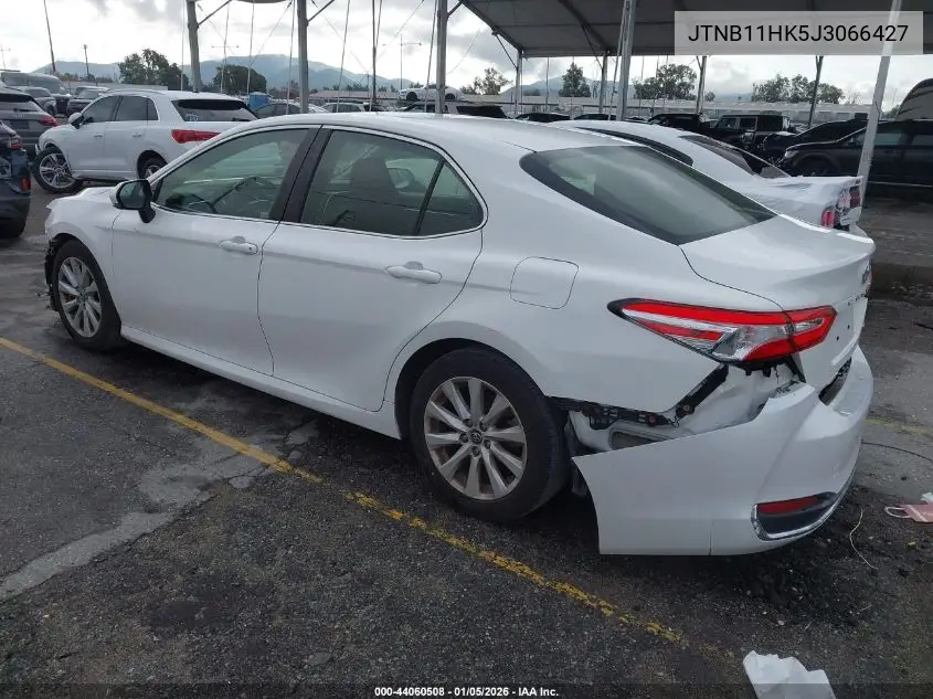 JTNB11HK5J3066427 2018 Toyota Camry Le