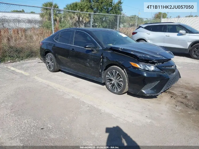 4T1B11HK2JU057050 2018 Toyota Camry Se