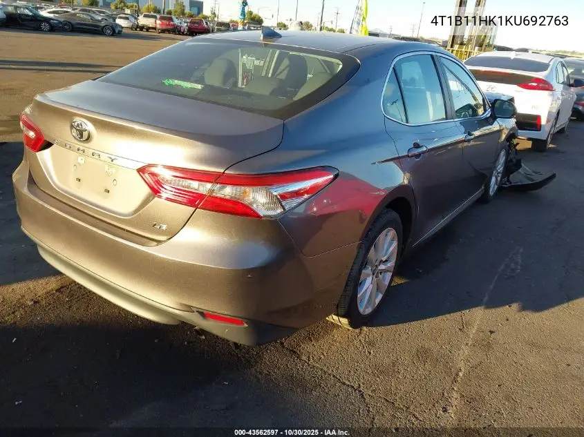 4T1B11HK1KU692763 2019 Toyota Camry Le