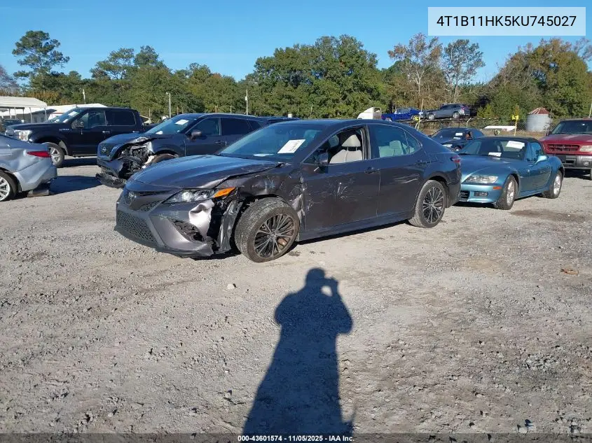 4T1B11HK5KU745027 2019 Toyota Camry Se