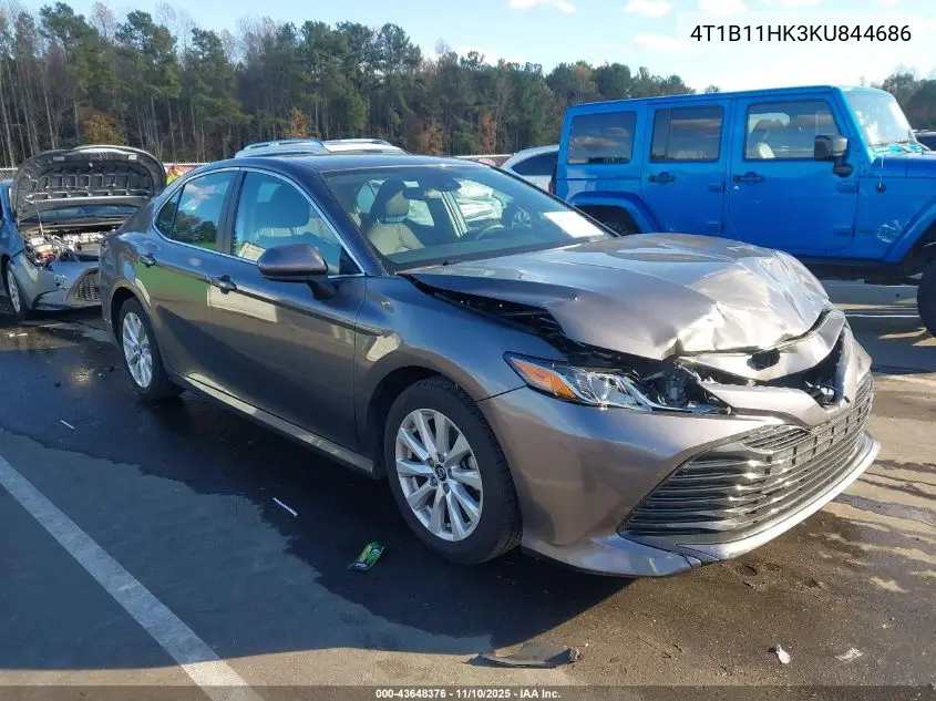 4T1B11HK3KU844686 2019 Toyota Camry Le
