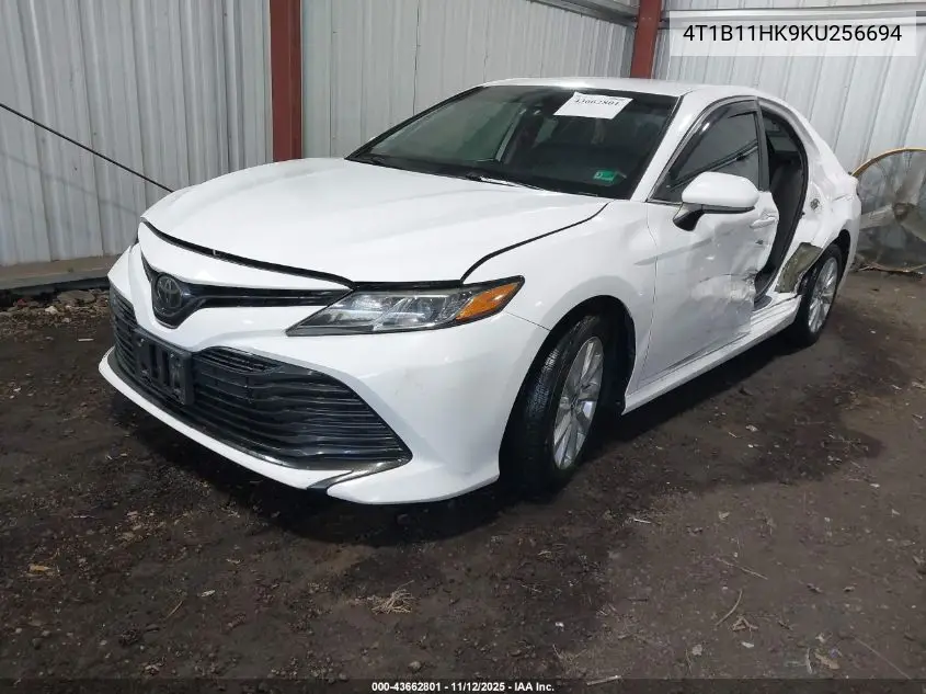 4T1B11HK9KU256694 2019 Toyota Camry Le