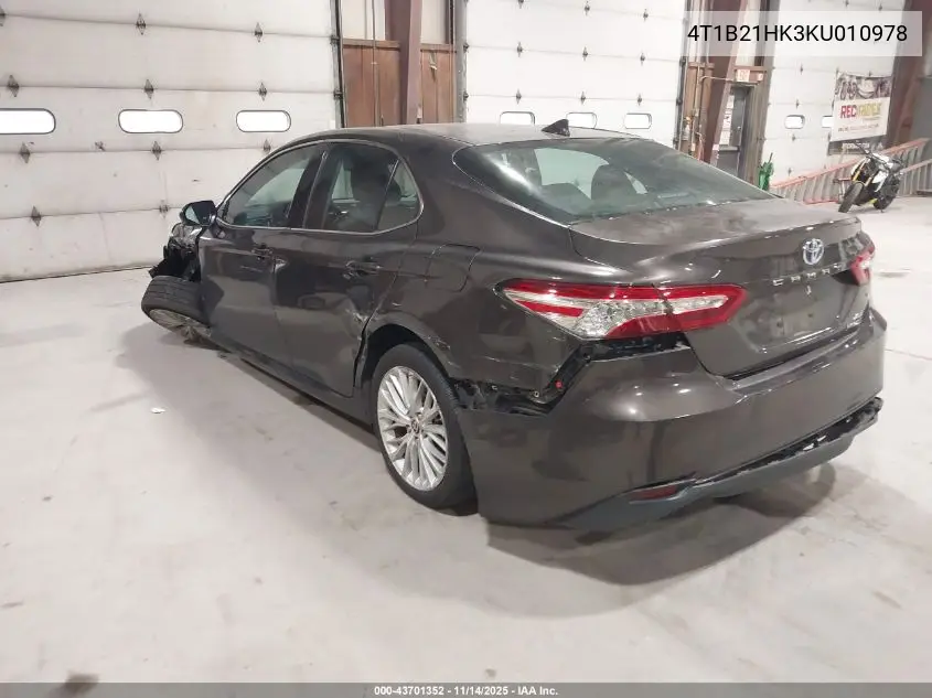 4T1B21HK3KU010978 2019 Toyota Camry Hybrid Xle