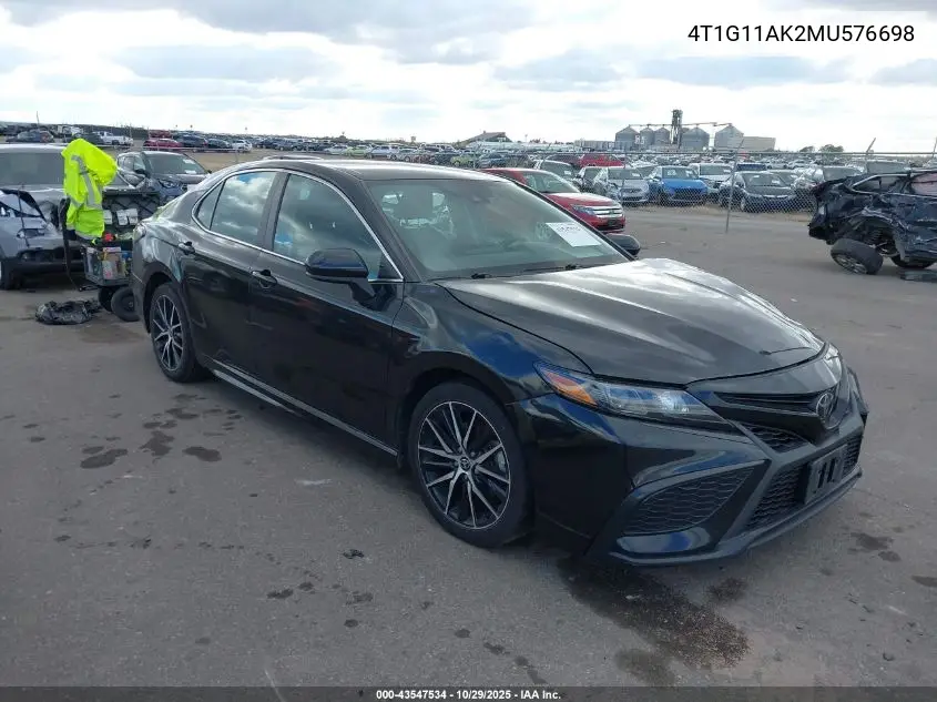 4T1G11AK2MU576698 2021 Toyota Camry Se