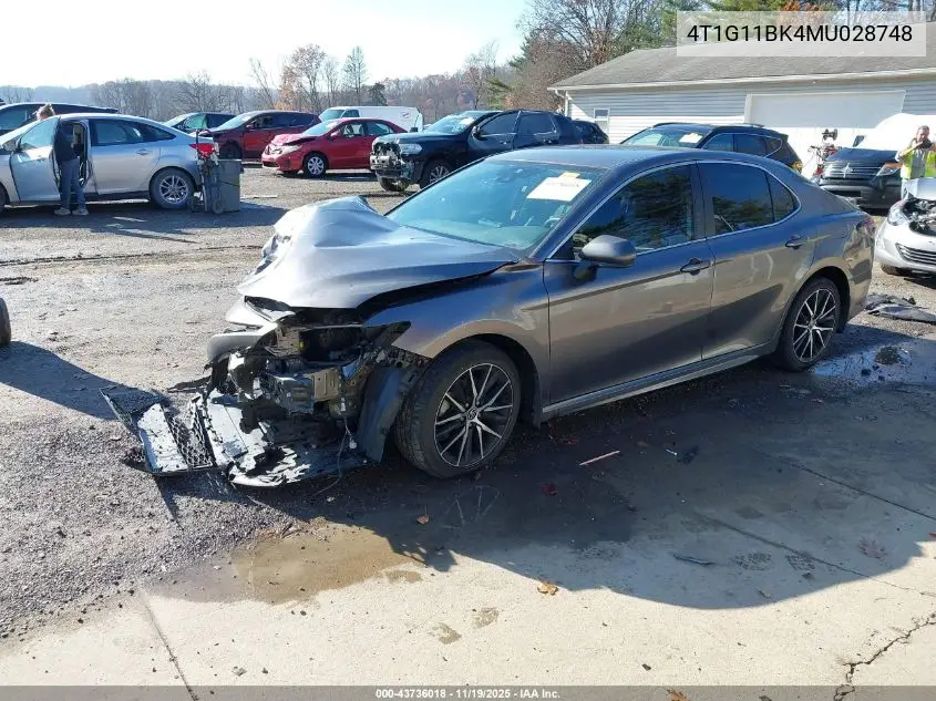 4T1G11BK4MU028748 2021 Toyota Camry Se Awd