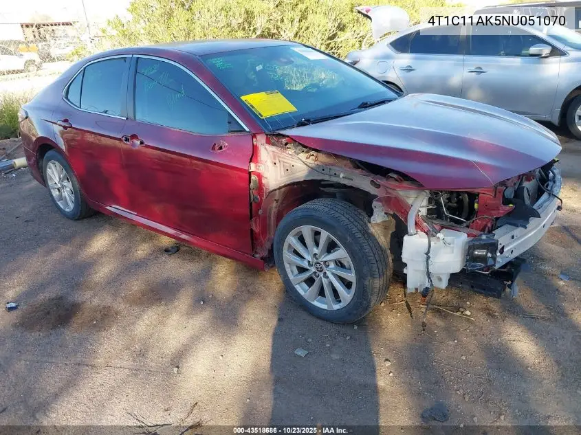 4T1C11AK5NU051070 2022 Toyota Camry Le