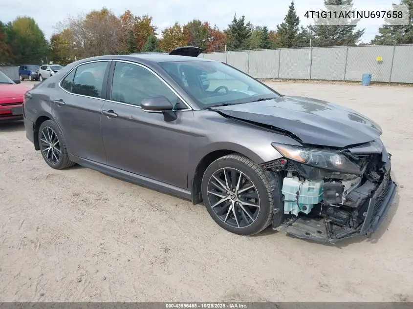 4T1G11AK1NU697658 2022 Toyota Camry Se