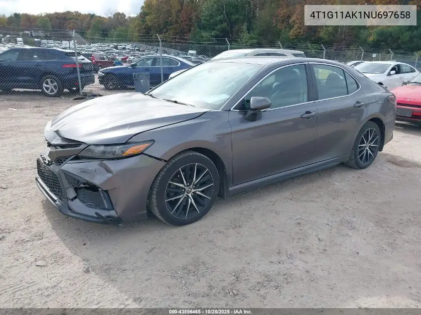 4T1G11AK1NU697658 2022 Toyota Camry Se