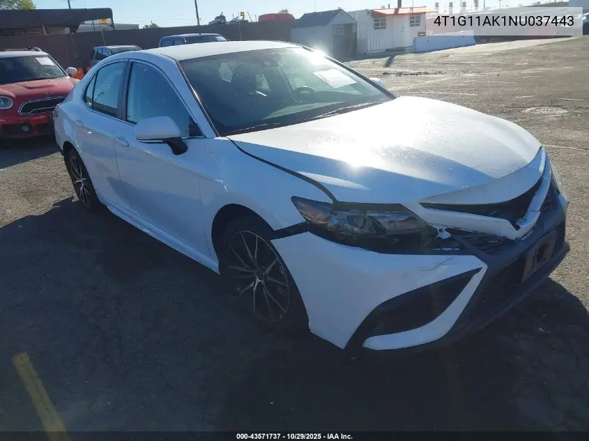 4T1G11AK1NU037443 2022 Toyota Camry Se