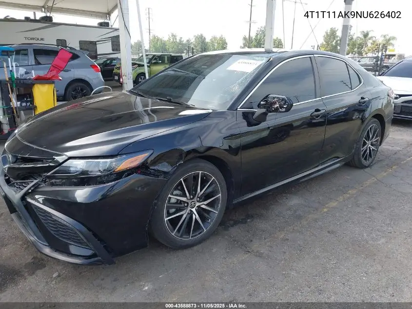 4T1T11AK9NU626402 2022 Toyota Camry Se