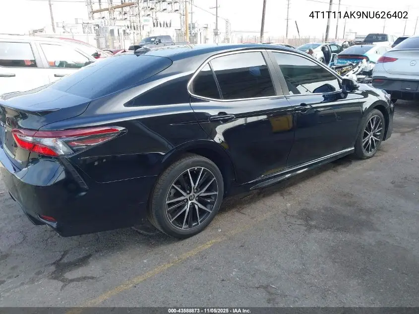 4T1T11AK9NU626402 2022 Toyota Camry Se