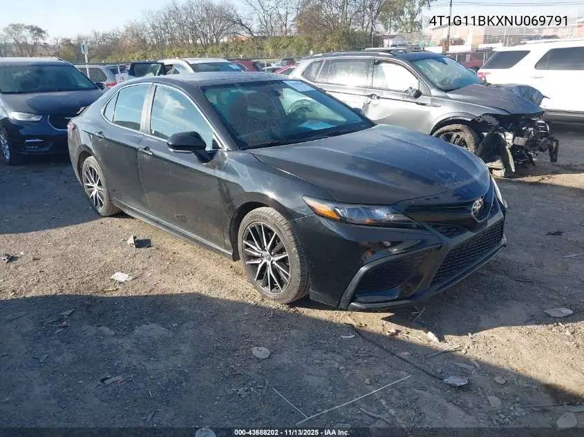 4T1G11BKXNU069791 2022 Toyota Camry Se Awd