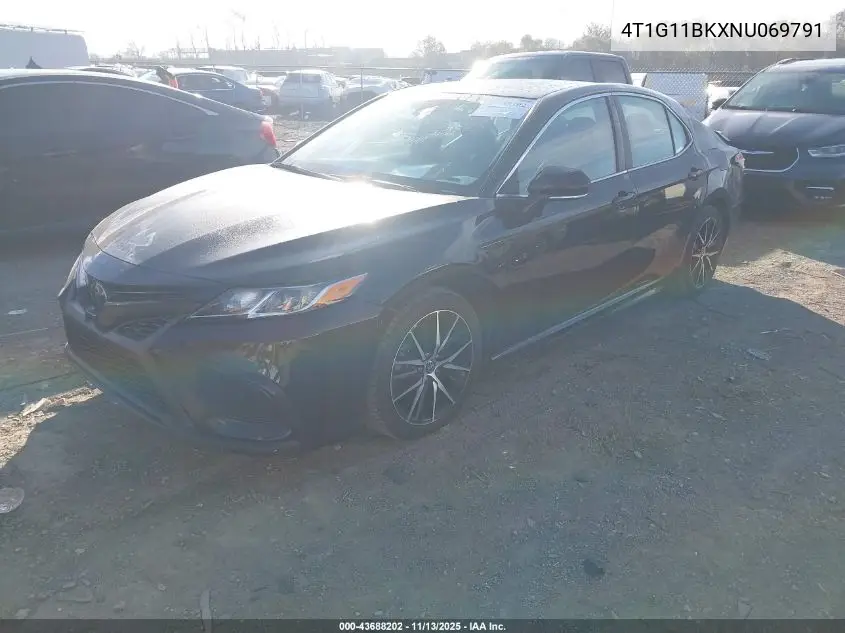 4T1G11BKXNU069791 2022 Toyota Camry Se Awd
