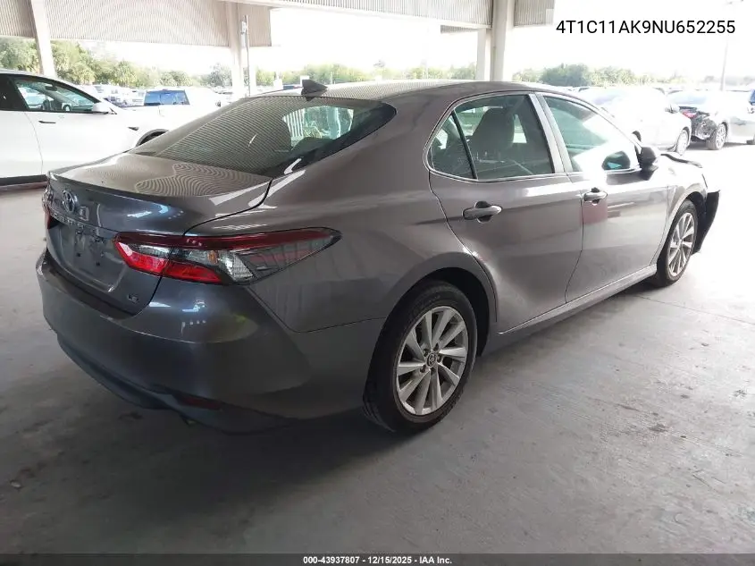4T1C11AK9NU652255 2022 Toyota Camry Le