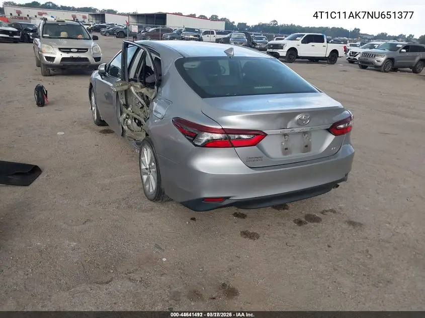 4T1C11AK7NU651377 2022 Toyota Camry Le