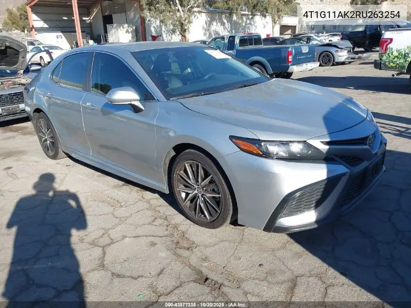 4T1G11AK2RU263254 2024 Toyota Camry Se