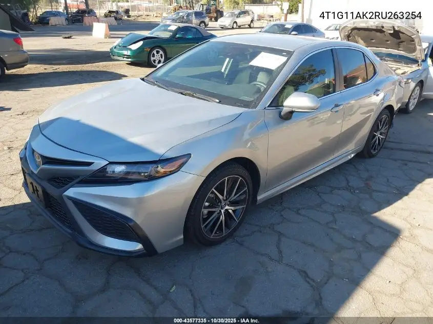 4T1G11AK2RU263254 2024 Toyota Camry Se