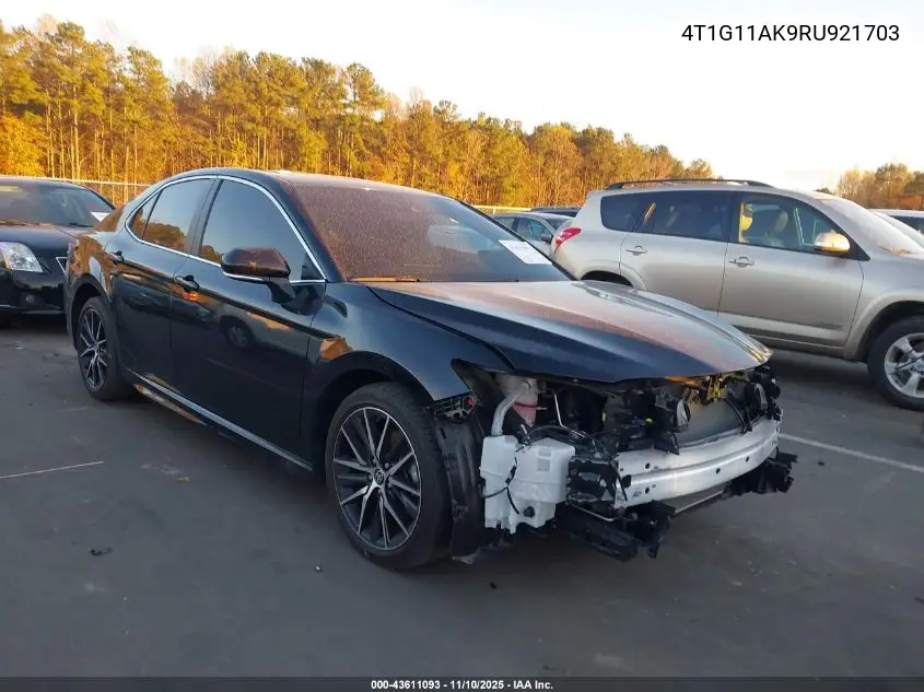 4T1G11AK9RU921703 2024 Toyota Camry Se