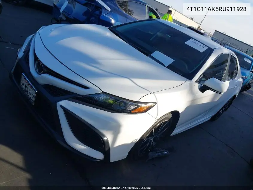 4T1G11AK5RU911928 2024 Toyota Camry Se