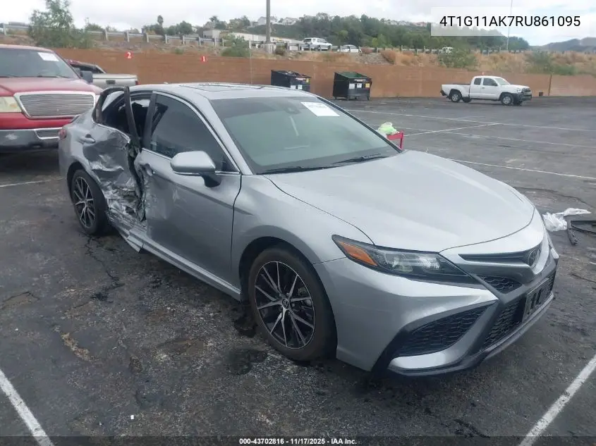 4T1G11AK7RU861095 2024 Toyota Camry Se