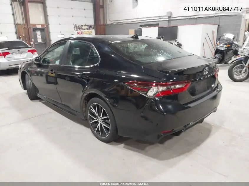 4T1G11AK0RU847717 2024 Toyota Camry Se