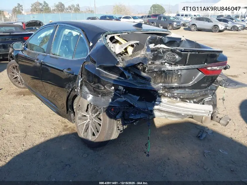 4T1G11AK9RU846047 2024 Toyota Camry Se