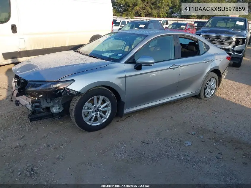 4T1DAACKXSU597859 2025 Toyota Camry Le