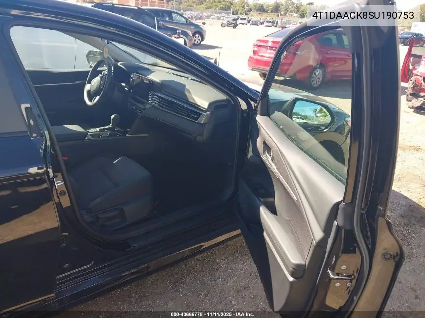 4T1DAACK8SU190753 2025 Toyota Camry Le