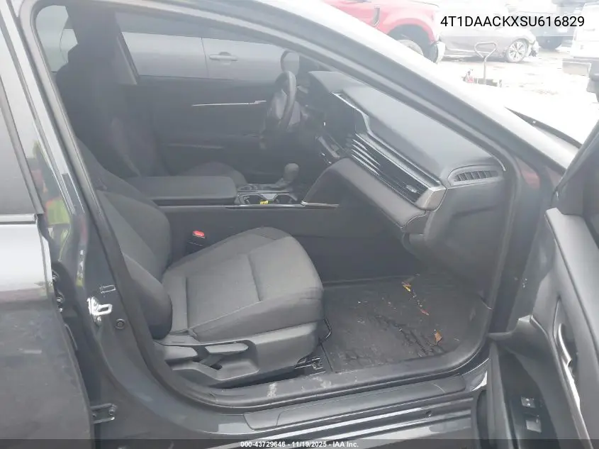 4T1DAACKXSU616829 2025 Toyota Camry Le