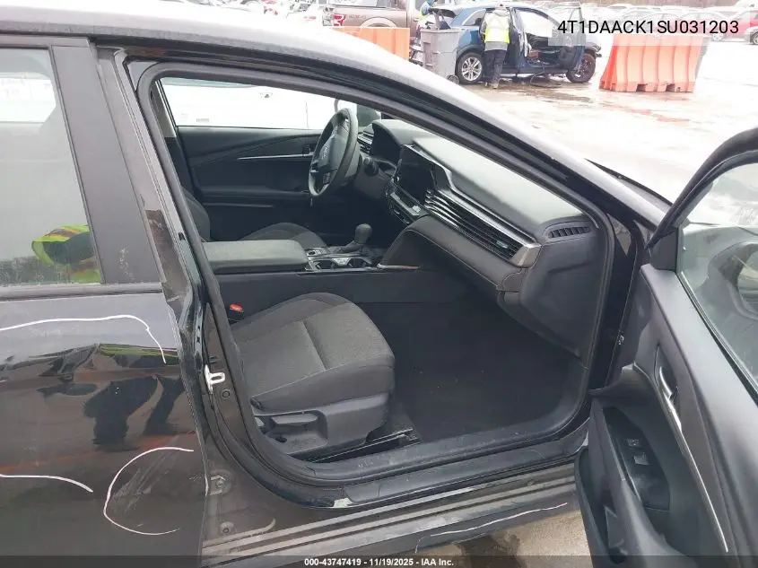 4T1DAACK1SU031203 2025 Toyota Camry Le