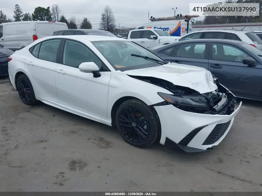 4T1DAACKXSU137990 2025 Toyota Camry Se