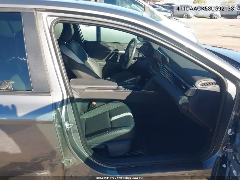 4T1DAACK5SU592133 2025 Toyota Camry Se
