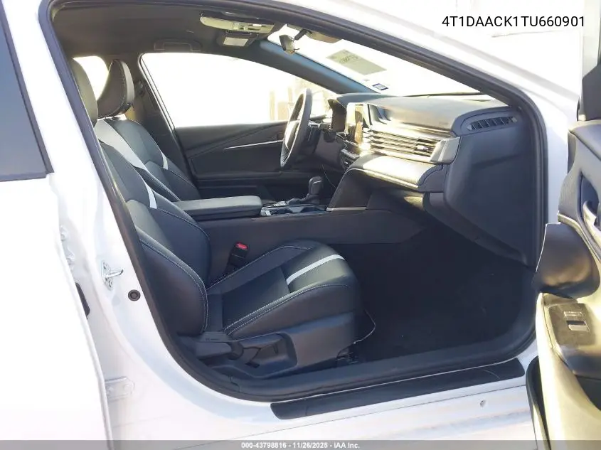 4T1DAACK1TU660901 2026 Toyota Camry Se
