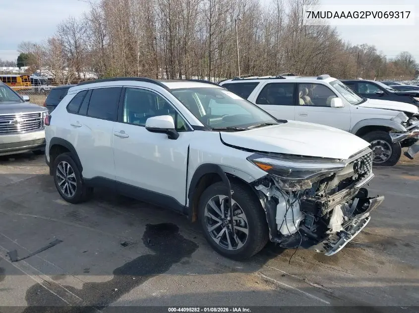7MUDAAAG2PV069317 2023 Toyota Corolla Cross Xle