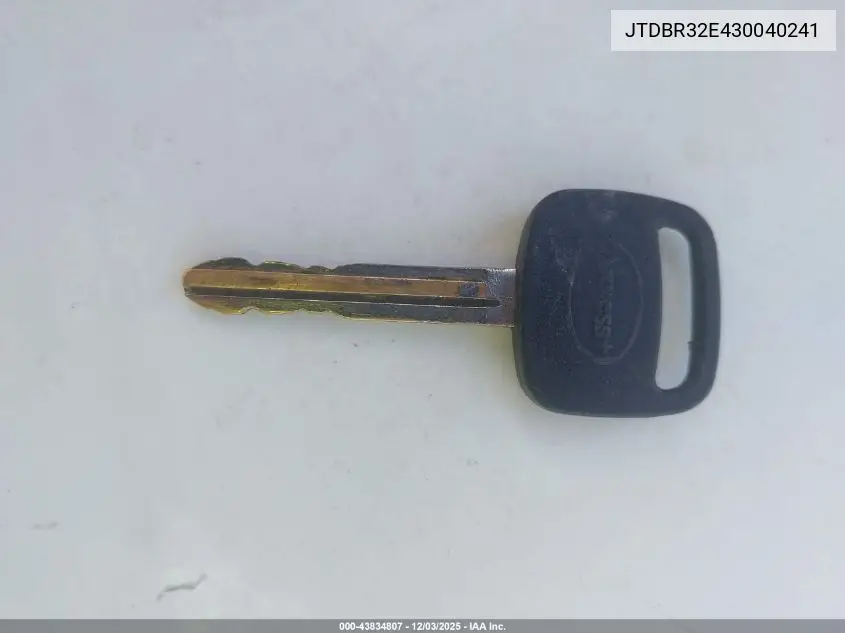 JTDBR32E430040241 2003 Toyota Corolla Le