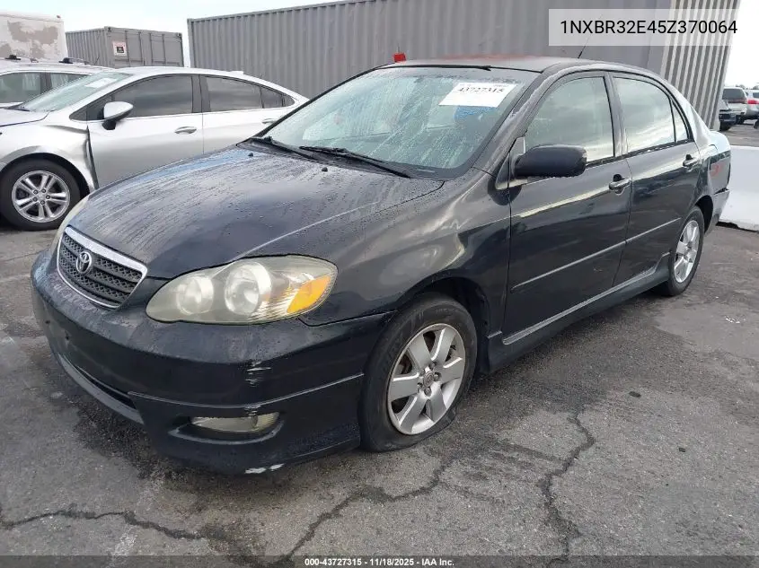 1NXBR32E45Z370064 2005 Toyota Corolla S