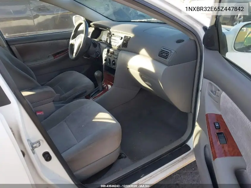 1NXBR32E65Z447842 2005 Toyota Corolla Le