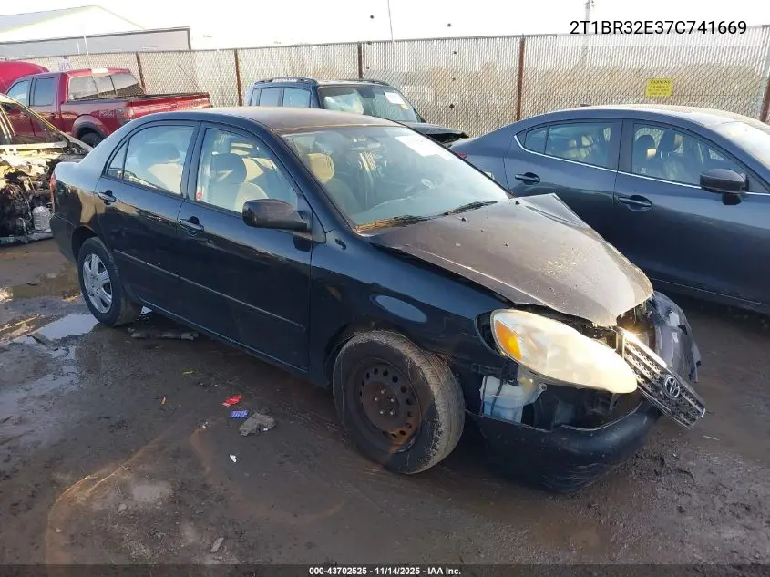 2T1BR32E37C741669 2007 Toyota Corolla Le