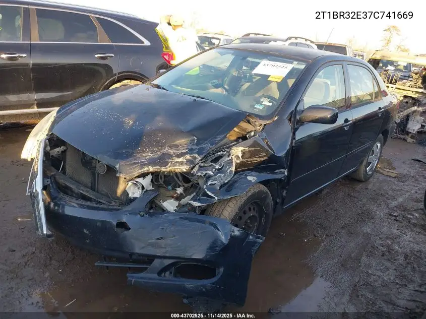 2T1BR32E37C741669 2007 Toyota Corolla Le