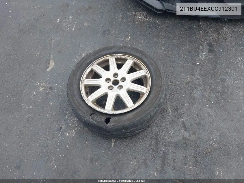 2T1BU4EEXCC912301 2012 Toyota Corolla Le
