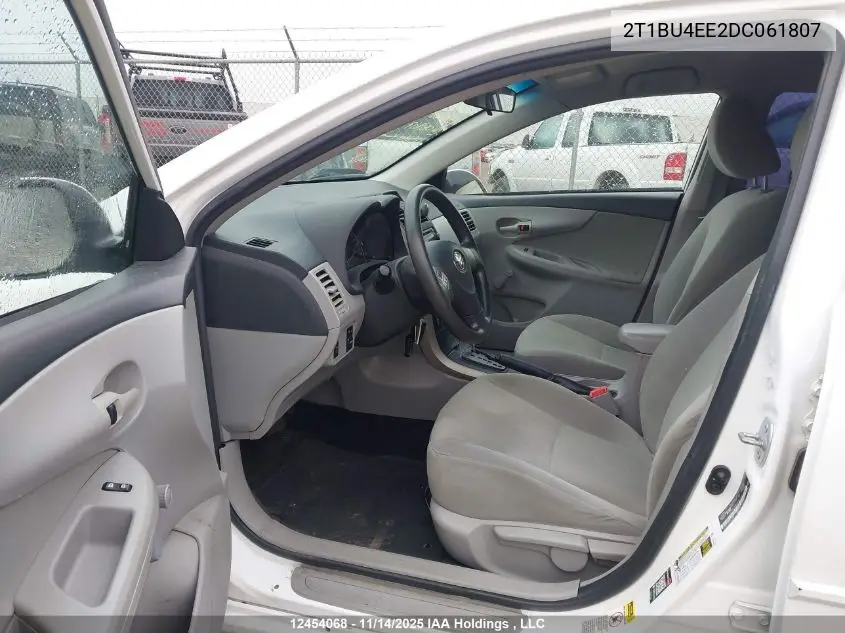 2T1BU4EE2DC061807 2013 Toyota Corolla S/Le