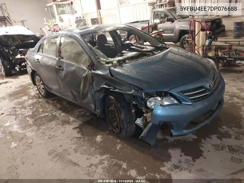 5YFBU4EE7DP076688 2013 Toyota Corolla Le