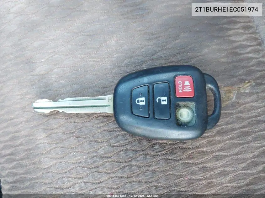 2T1BURHE1EC051974 2014 Toyota Corolla Le