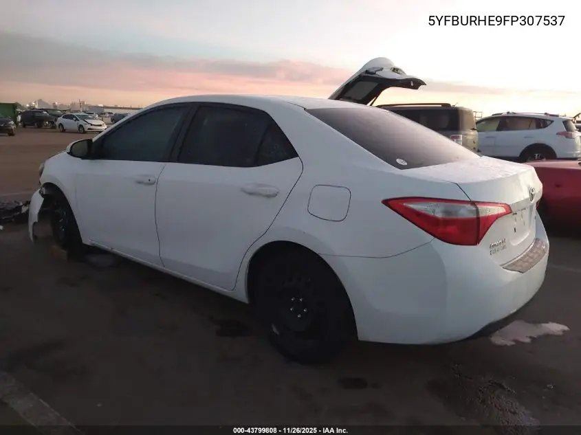 5YFBURHE9FP307537 2015 Toyota Corolla Le