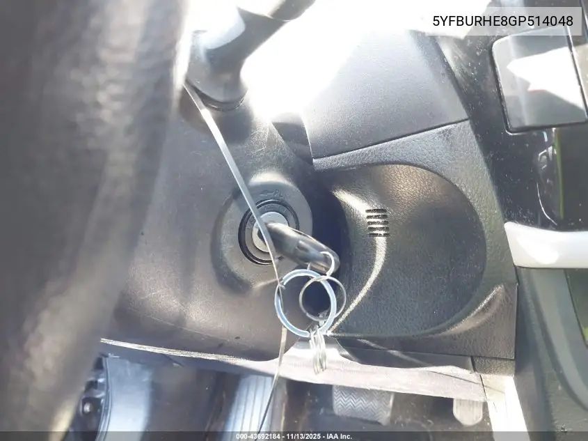 5YFBURHE8GP514048 2016 Toyota Corolla Le