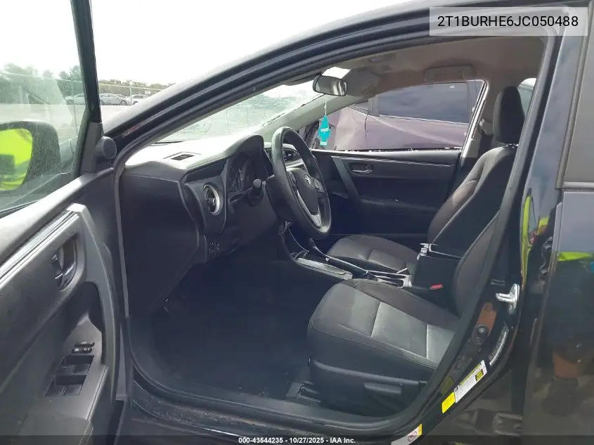 2T1BURHE6JC050488 2018 Toyota Corolla Le